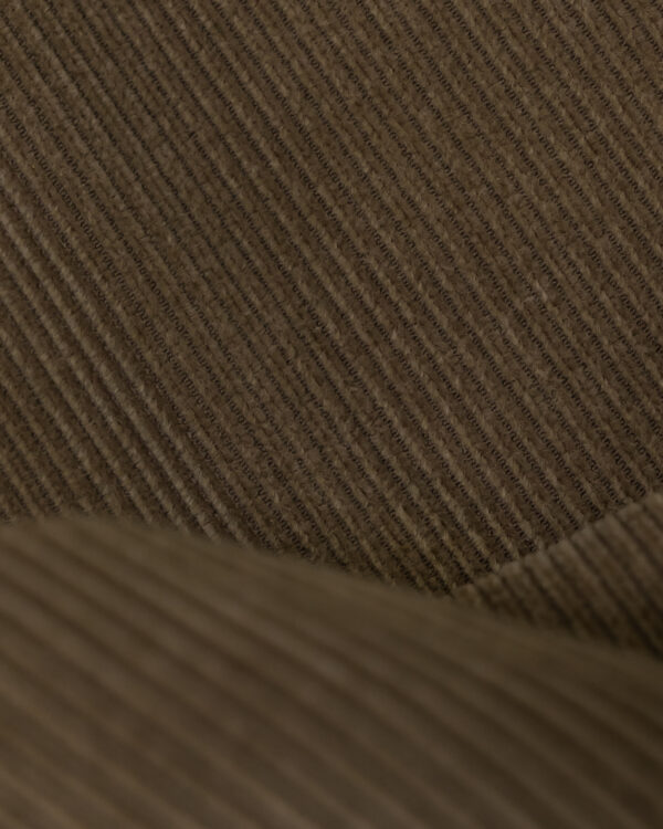 Kordsamt / Corduroy / Cord / Cord velvet fine fabric in beige.