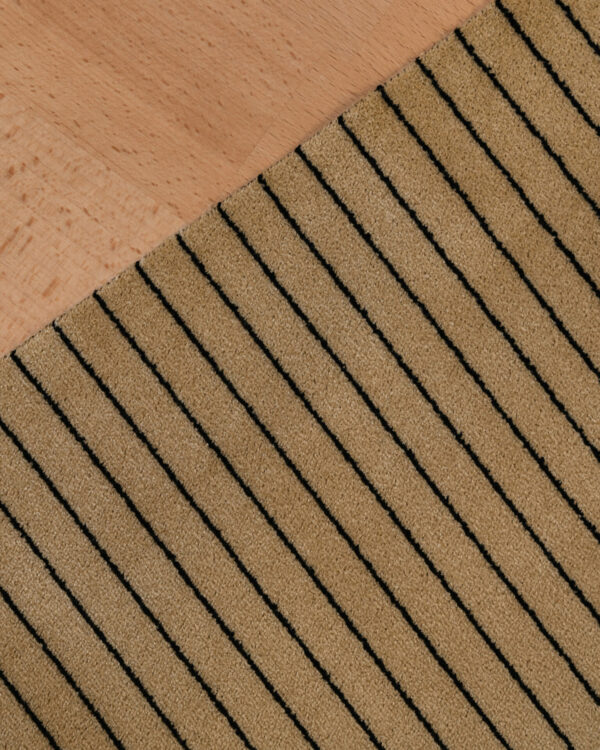 Pinstripe beige with black stripe for your Porsche 911 models