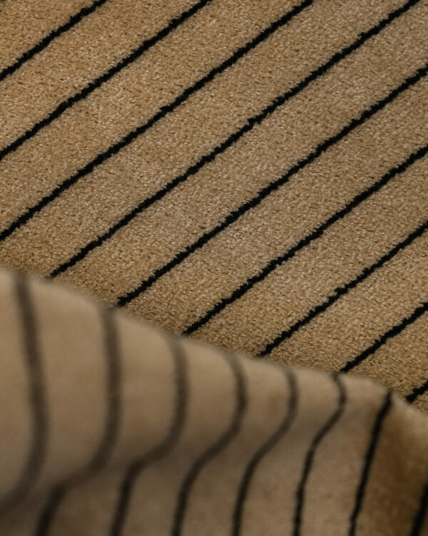 Pinstripe beige with black stripe for your Porsche 911 models