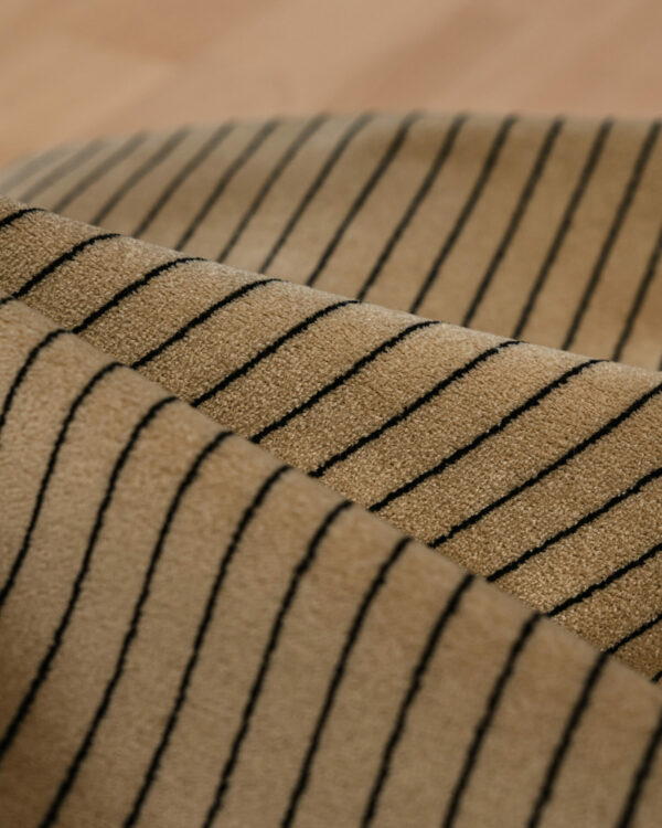 Pinstripe beige with black stripe for your Porsche 911 models