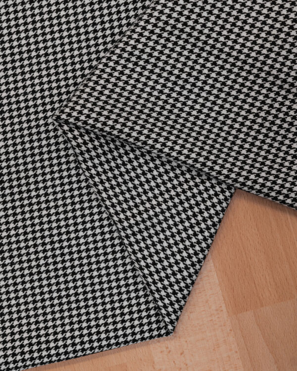 Houndstooth black & white small fabric for your classic Volkswagen or Opel.