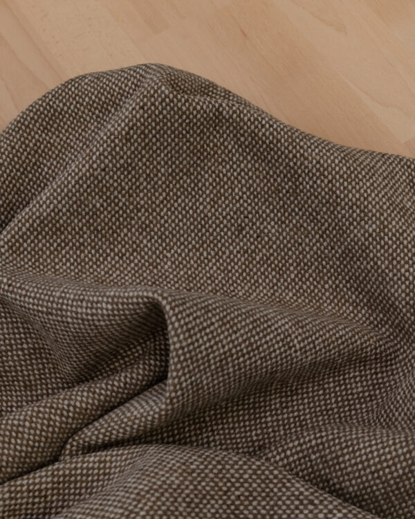 Berber brown fabric for your Porsche. Originally used in Porsche 911, 924, 928 and 944 models.