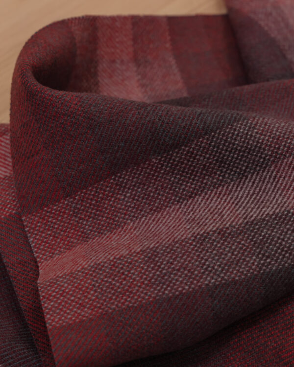 Multicolor red fabric plaid for your Porsche.