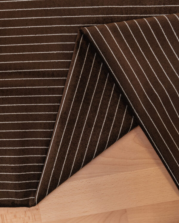 Pinstripe brown & white fabric for your Porsche 911, 924, 928, 944, 911SC and 911 Turbo models.