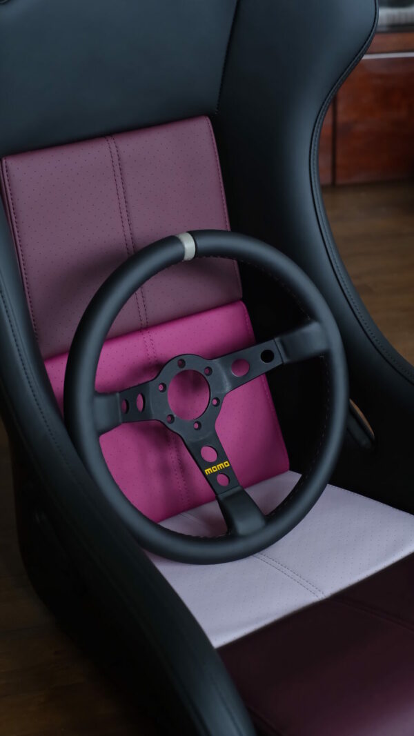 MOMO Model 07 customized - Image 13