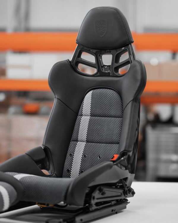 Insert set for LWB 918 Porsche carbon seats