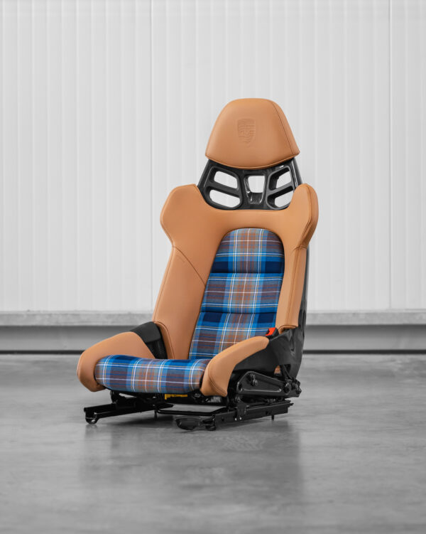 Insert set for LWB 918 Porsche carbon seats