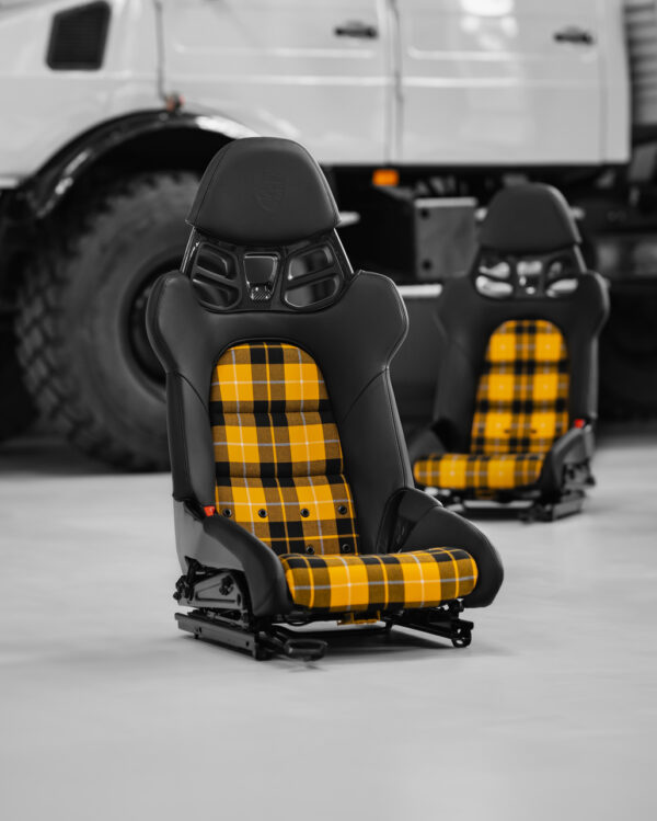 Insert set for LWB 918 Porsche carbon seats