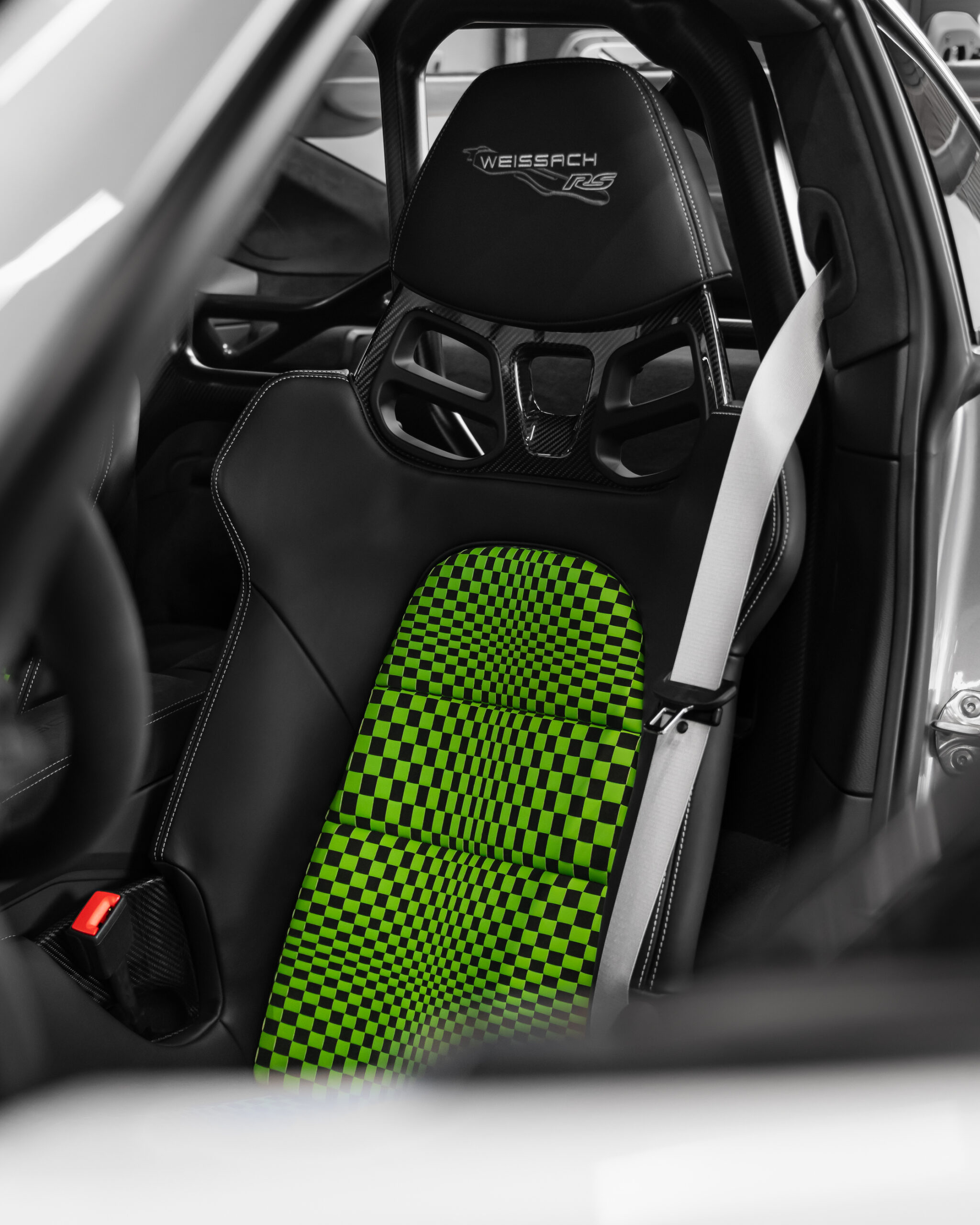 Custom seat inserts LWB 918 carbon buckets – Bild 286