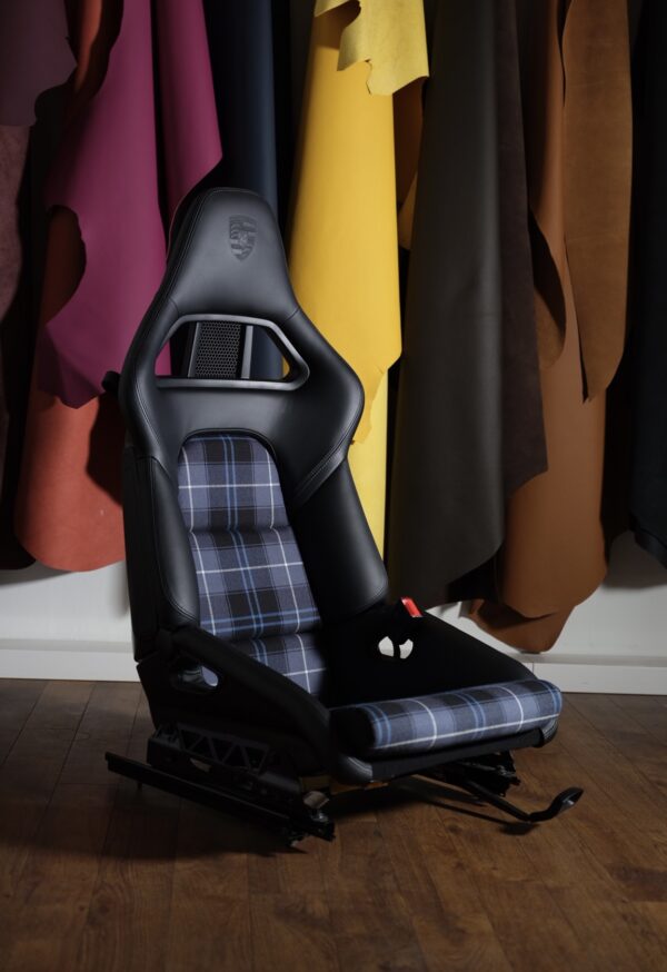 Custom seat inserts folding buckets – Bild 8