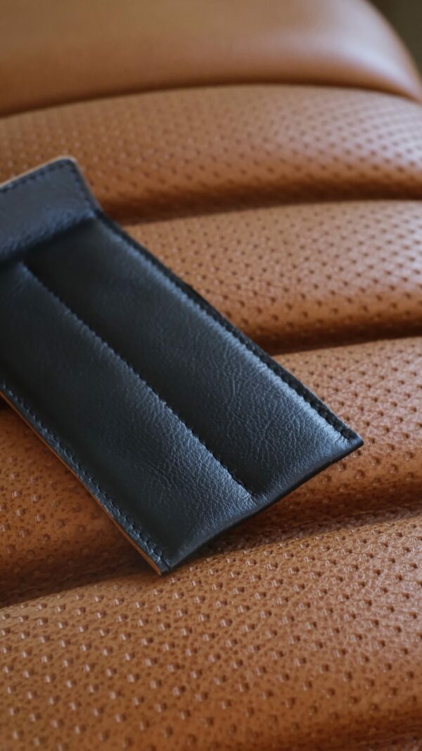 Leather Etui for W113 W107 convertible top fasteners – Bild 4