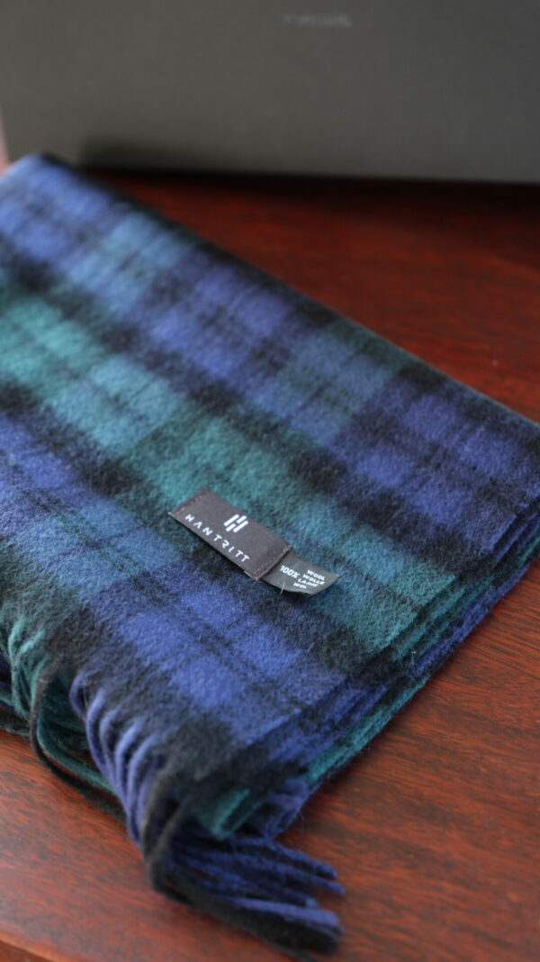 Hantritt tartan green & blue wool scarf - Image 6