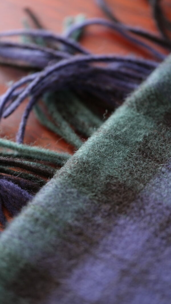 Hantritt tartan green & blue wool scarf - Image 3