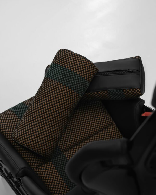 Lumbar support pillow Porsche carbon seats LWB 918