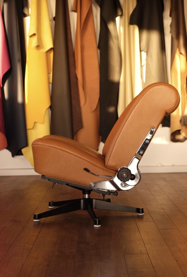 Custom lounge & office chair