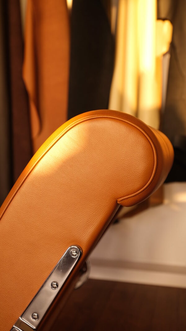 Custom lounge & office chair - Image 7