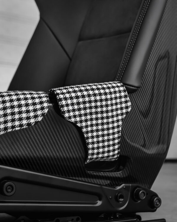 LWB 918 seat bolster protectors both seats – Bild 15