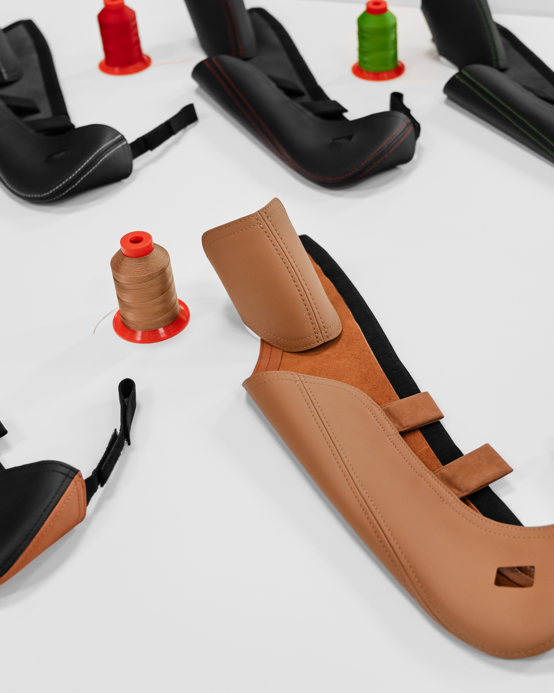 LWB 918 seat bolster protectors – Bild 12
