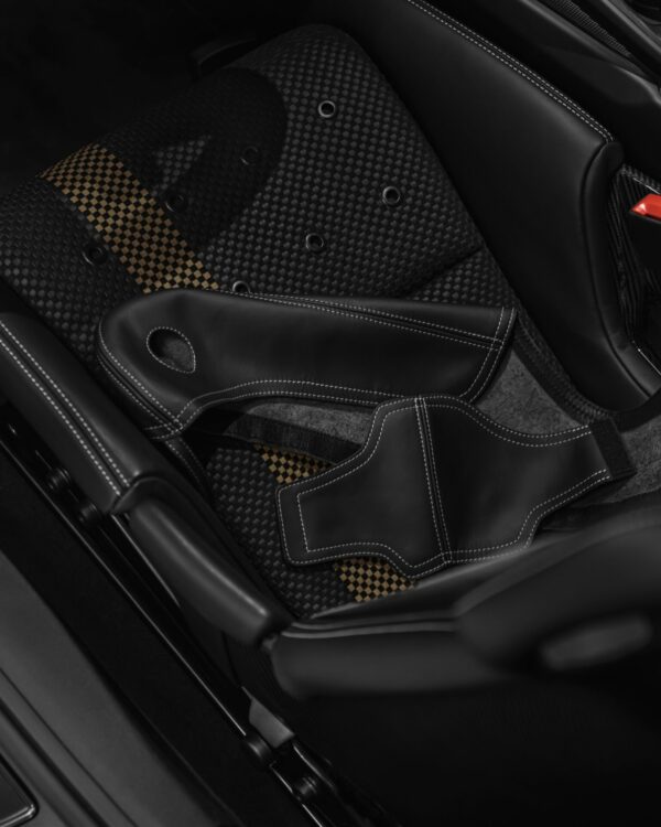 Side bolster protector set for Porsche 918 LWB carbon lightweight bucket seats