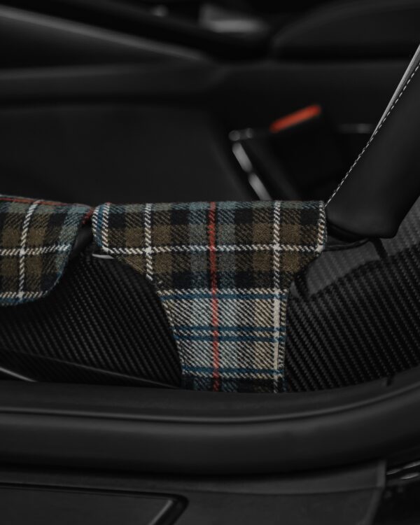 Side bolster protector set for Porsche 918 LWB carbon lightweight bucket seats
