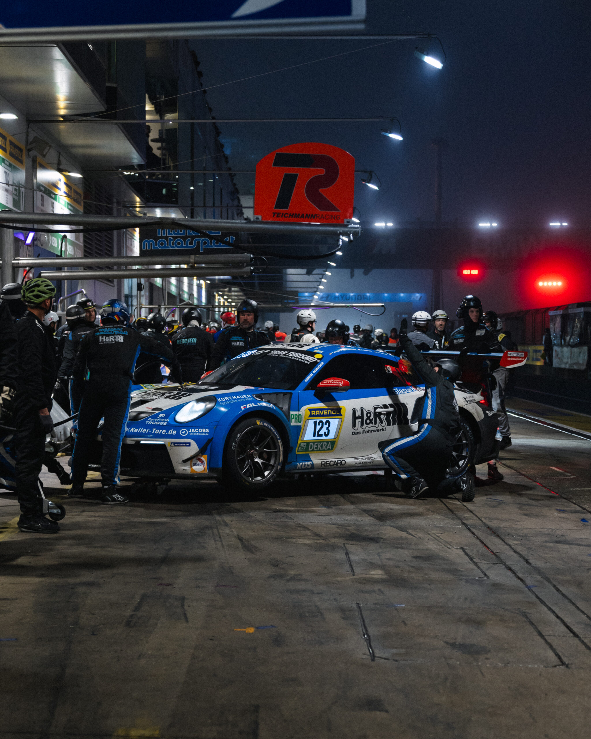 Car shooting - Image 23