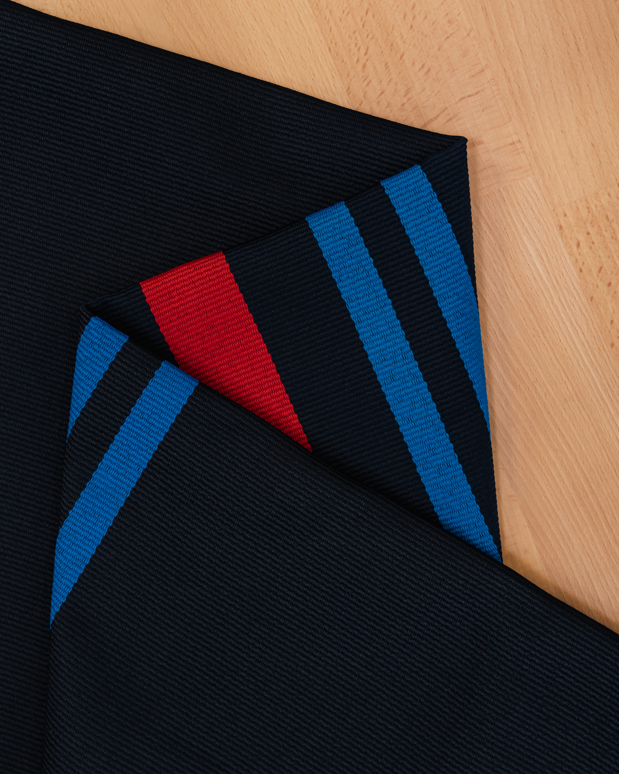 Classic Racing stripe blue & red