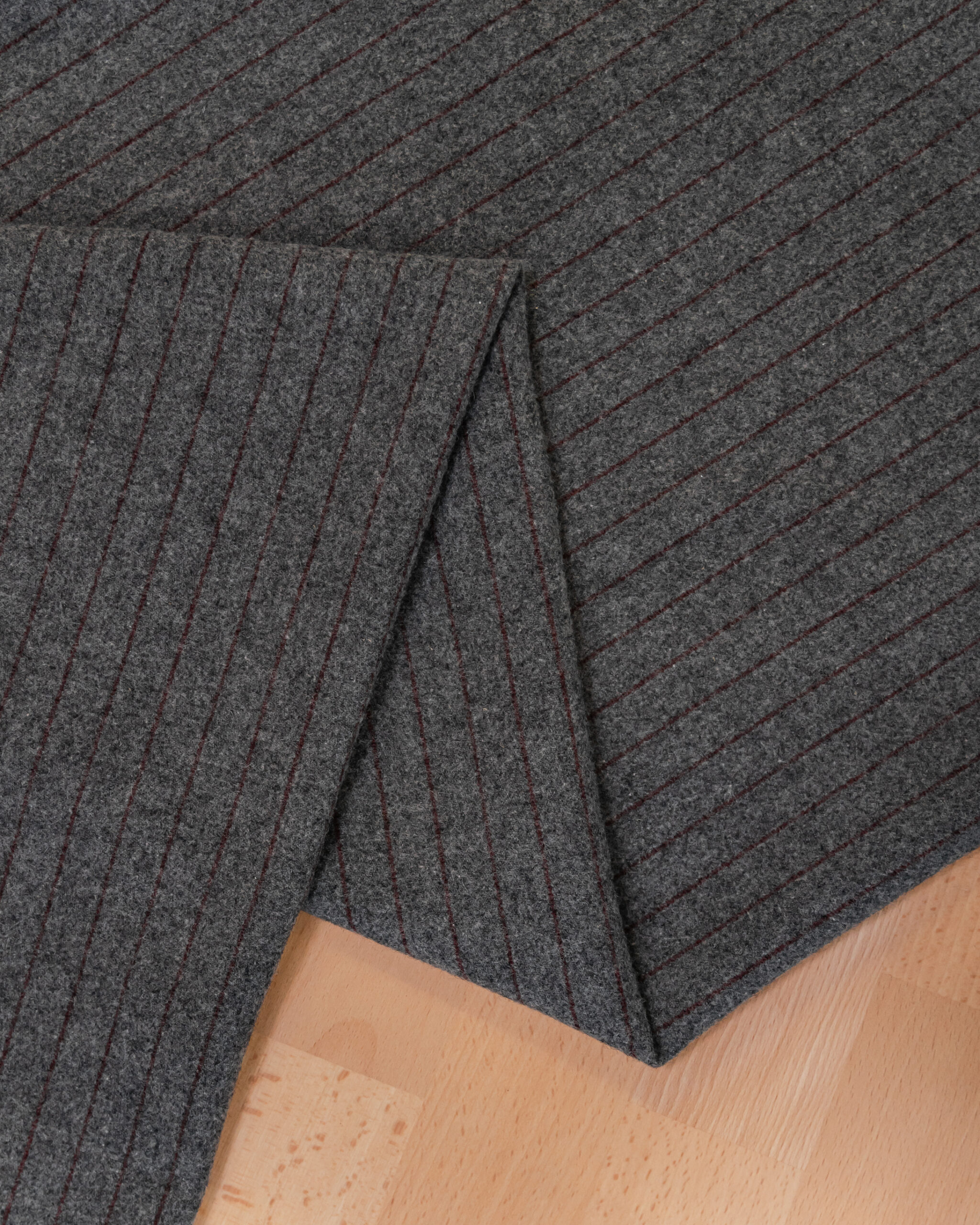 Stripes Flannel grey (red stripes) – Bild 4